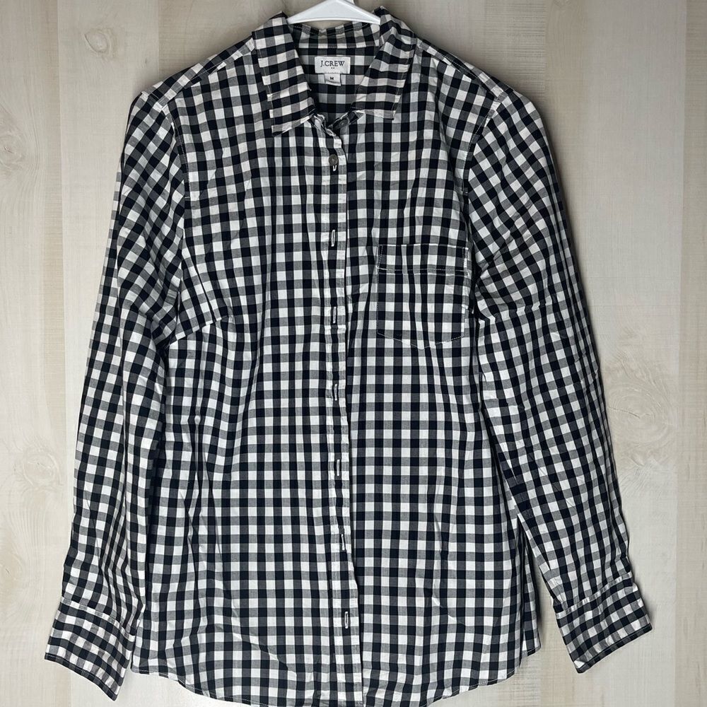 J. Crew black and white checked‎ bottom down blouse top, size medium